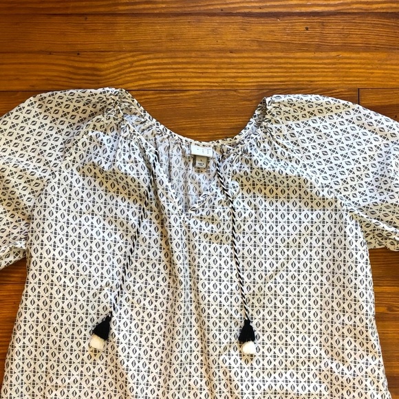 A New Day Peasant Blouse - Picture 2 of 6